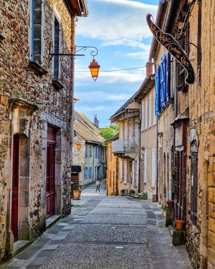 Chambre D Hotes Avec 2 Petits Dejeuners Ou Gite Najac Exterior foto